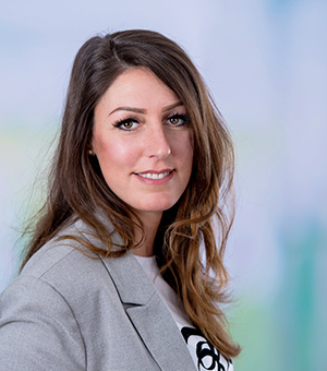 rheinhessen_energie-mitarbeiter-zentraler-service-ann-kathrin-singer